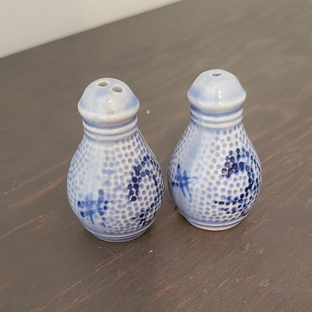 Vintage salt and pepper shakers